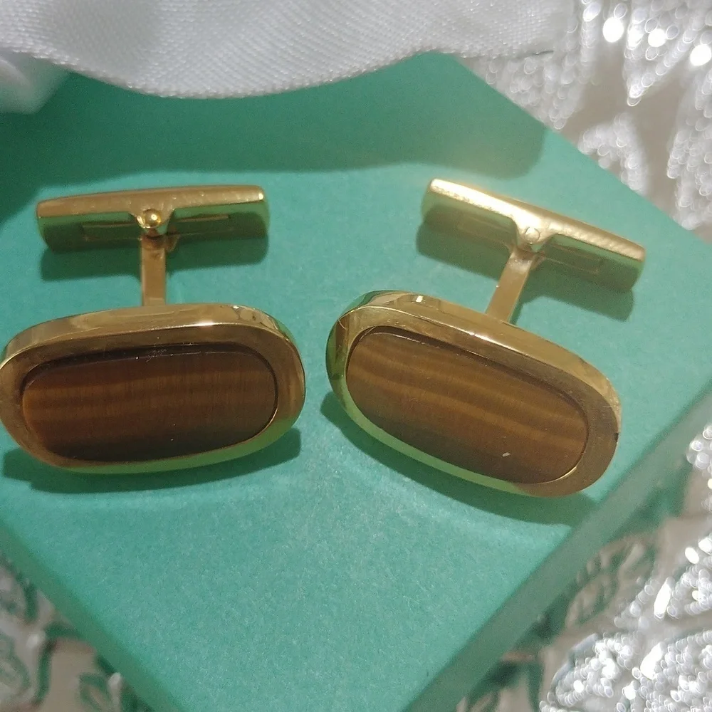 Vintage Sun Eagle Goldtone Men's Oval Cats Eye Brown Stone Cuff Links